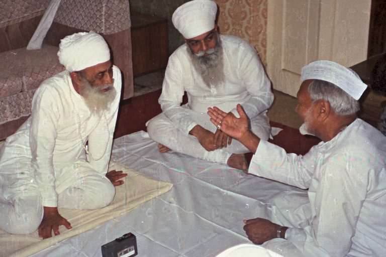 “Satguru Jagjit Singh Ji is an ocean of music, it is impossible for me to put into words his devotion to music” ~Ustad Bismillah Khan (Shehnai)